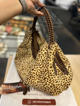 Carregar imagem no visualizador da galeria, Bolsa MORGANA em couro legítimo