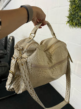 Carregar imagem no visualizador da galeria, Bolsa LUXEMBURGO em couro legítimo