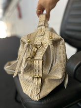 Carregar imagem no visualizador da galeria, Bolsa LUXEMBURGO em couro legítimo