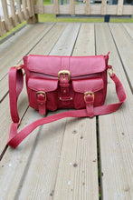 Carregar imagem no visualizador da galeria, Bolsa KASTELLET em couro legĂtimo