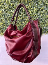 Carregar imagem no visualizador da galeria, Bolsa HAIA em couro legítimo