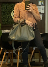 Carregar imagem no visualizador da galeria, Bolsa ALEJANDRÍA em couro legítimo