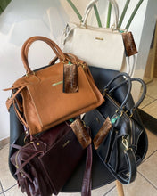 Carregar imagem no visualizador da galeria, Bolsa LONDRES em couro legítimo