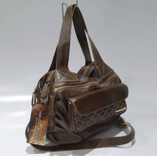 Carregar imagem no visualizador da galeria, Bolsa BAHAMAS MATELASSÊ em couro legítimo