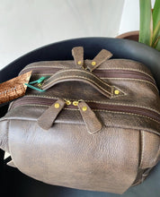 Carregar imagem no visualizador da galeria, Mochila masculina HÉRCULES em couro legítimo