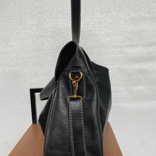 Carregar imagem no visualizador da galeria, Bolsa FRANÇA em couro legítimo