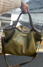 Carregar imagem no visualizador da galeria, Bolsa AMÉRICA em couro legítimo