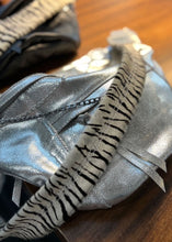 Carregar imagem no visualizador da galeria, Bolsa IPANEMA em couro legítimo