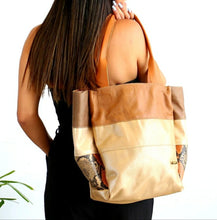 Carregar imagem no visualizador da galeria, Bolsa FLORENZA em couro legítimo