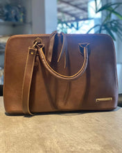 Carregar imagem no visualizador da galeria, Pasta Executiva para Notebook MANHATTAN em couro legítimo