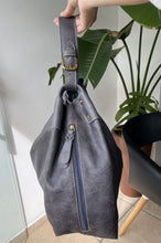 Carregar imagem no visualizador da galeria, Bolsa CAPADÓCIA em couro legítimo