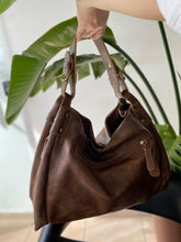 Carregar imagem no visualizador da galeria, Bolsa CAPADÓCIA em couro legítimo