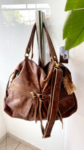 Carregar imagem no visualizador da galeria, Bolsa ESPANHA em couro legítimo