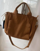 Carregar imagem no visualizador da galeria, Bolsa HOLANDA em couro legítimo