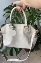 Carregar imagem no visualizador da galeria, Bolsa SARDEGNA em couro legítimo