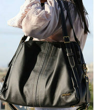 Carregar imagem no visualizador da galeria, Bolsa NORUEGA em couro Legítimo