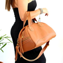 Carregar imagem no visualizador da galeria, Bolsa ROTERDÃ em couro legítimo