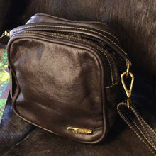 Carregar imagem no visualizador da galeria, Bolsa CANCUN em couro legítimo