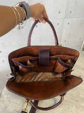 Carregar imagem no visualizador da galeria, Pasta Executiva para Notebook MANHATTAN em couro legítimo