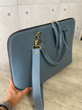 Carregar imagem no visualizador da galeria, Pasta Executiva para Notebook MANHATTAN em couro legítimo