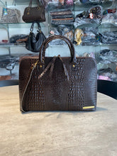 Carregar imagem no visualizador da galeria, Pasta Executiva para Notebook MANHATTAN em couro legítimo