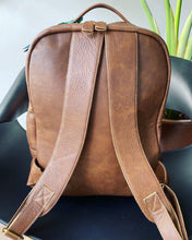 Carregar imagem no visualizador da galeria, Mochila masculina HÉRCULES em couro legítimo