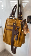 Carregar imagem no visualizador da galeria, Bolsa NOVA YORK em couro legítimo