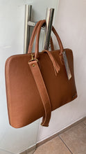 Carregar imagem no visualizador da galeria, Pasta Executiva para Notebook MANHATTAN em couro legítimo