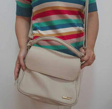 Carregar imagem no visualizador da galeria, Bolsa INGLESA em couro legítimo