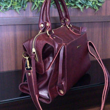 Carregar imagem no visualizador da galeria, Bolsa LONDRES em couro legítimo