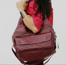 Carregar imagem no visualizador da galeria, Bolsa BAHAMAS MATELASSÊ em couro legítimo