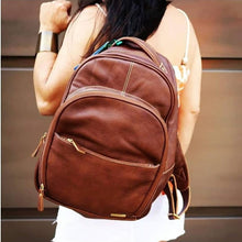 Carregar imagem no visualizador da galeria, Mochila CANADÁ em couro legítimo