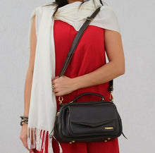 Carregar imagem no visualizador da galeria, Bolsa MÔNACO em couro legítimo