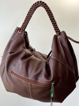 Carregar imagem no visualizador da galeria, Bolsa MORGANA em couro legítimo