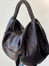 Carregar imagem no visualizador da galeria, Bolsa MORGANA em couro legítimo