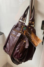 Carregar imagem no visualizador da galeria, Bolsa NOVA YORK em couro legítimo