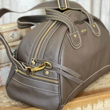 Carregar imagem no visualizador da galeria, Bolsa ROTERDÃ em couro legítimo