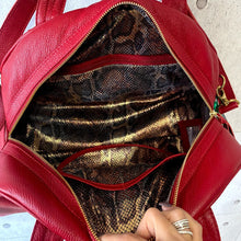 Carregar imagem no visualizador da galeria, Bolsa ROTERDÃ em couro legítimo