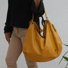 Carregar imagem no visualizador da galeria, Bolsa TAILÂNDIA em couro legítimo