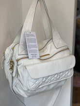 Carregar imagem no visualizador da galeria, Bolsa BAHAMAS MATELASSÊ em couro legítimo