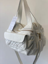 Carregar imagem no visualizador da galeria, Bolsa BAHAMAS MATELASSÊ em couro legítimo