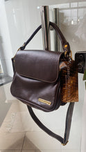 Carregar imagem no visualizador da galeria, Bolsa INGLESA em couro legítimo