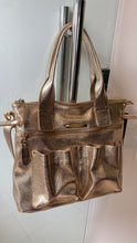 Carregar imagem no visualizador da galeria, Bolsa BARCELONA em couro legítimo