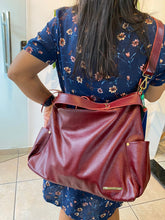 Carregar imagem no visualizador da galeria, Bolsa ALEJANDRÍA em couro legítimo