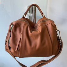 Carregar imagem no visualizador da galeria, Bolsa LUXEMBURGO em couro legítimo