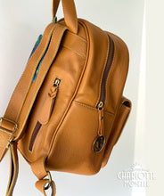 Carregar imagem no visualizador da galeria, Mochila MONTREAL em couro legítimo
