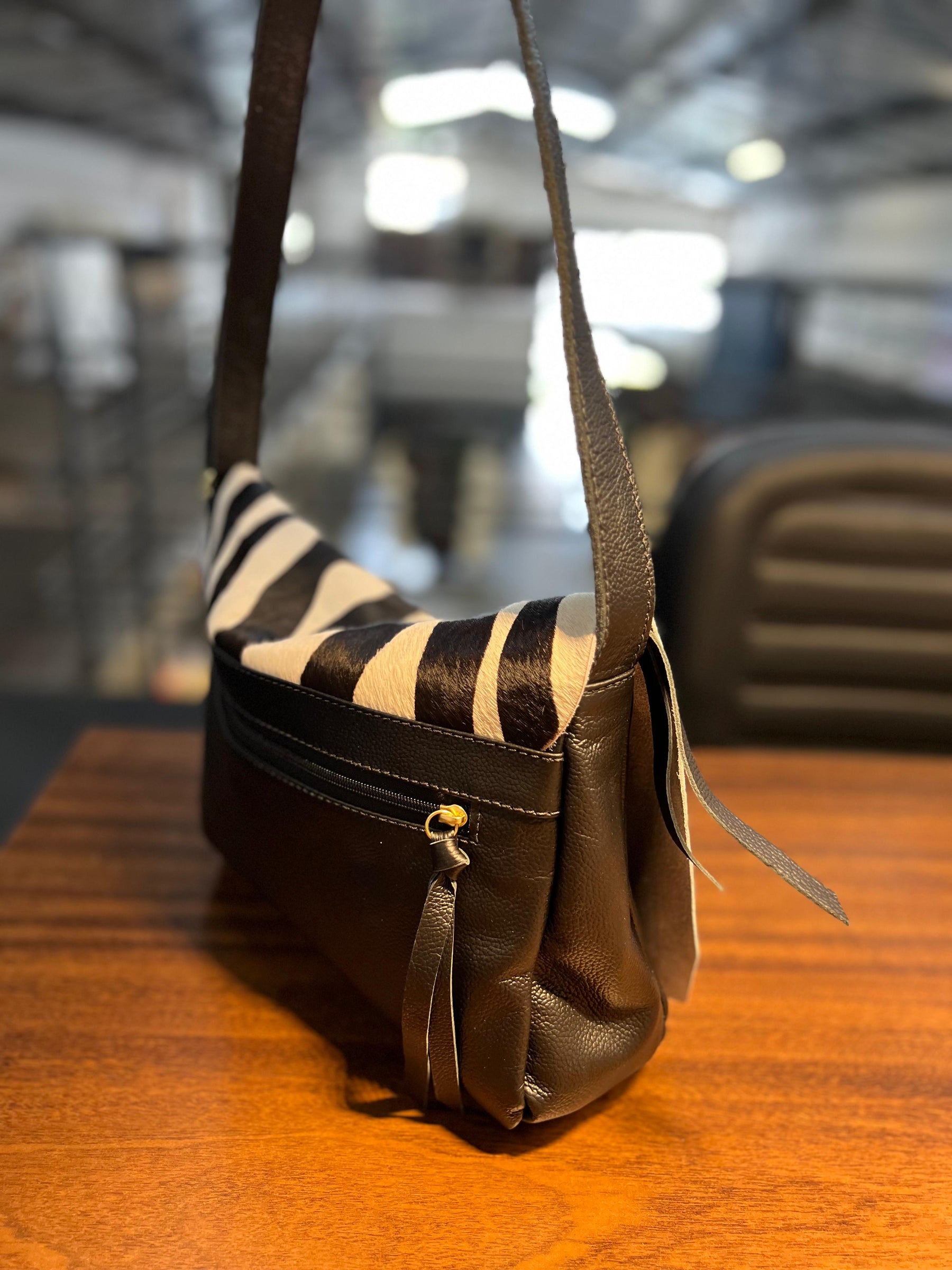 Bolsa CARTEIRO LIVERPOOL em couro legítimo