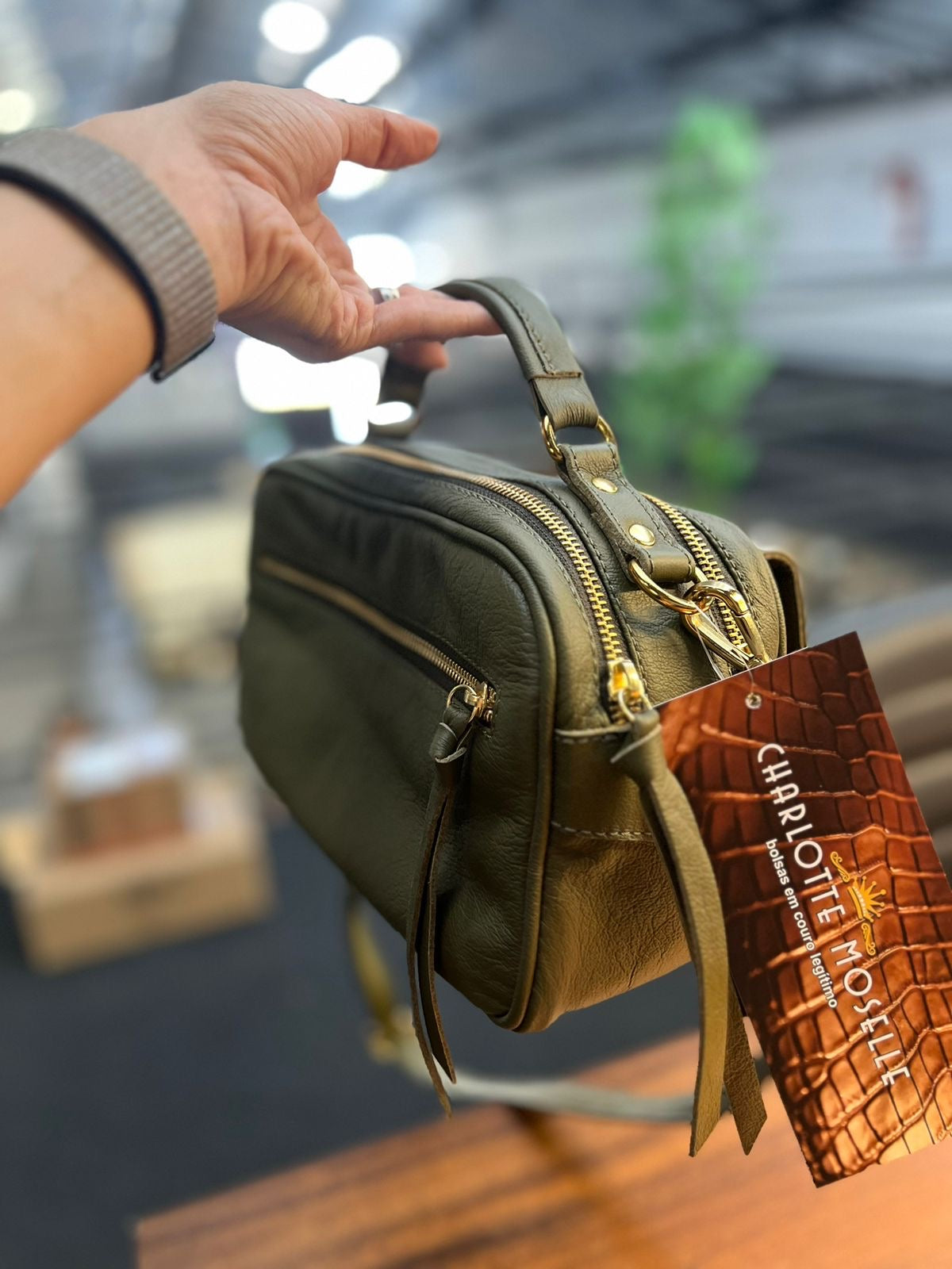 Bolsa MÔNACO em couro legítimo