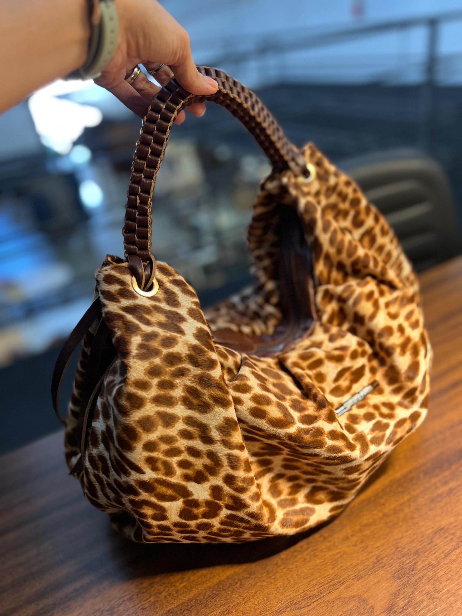 Bolsa MORGANA em couro legítimo
