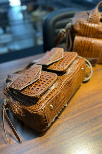 Bolsa COPENHAGEN em couro legítimo